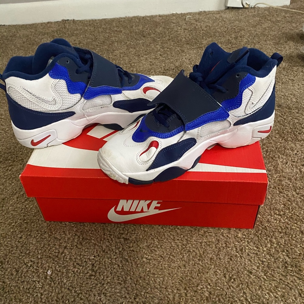 Nike shoes
